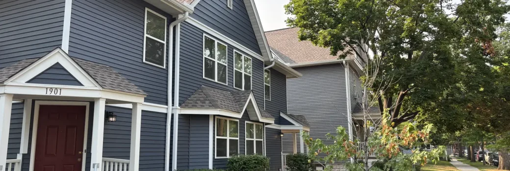 window-replacement-front-entry-minneapolis-mn-after-01